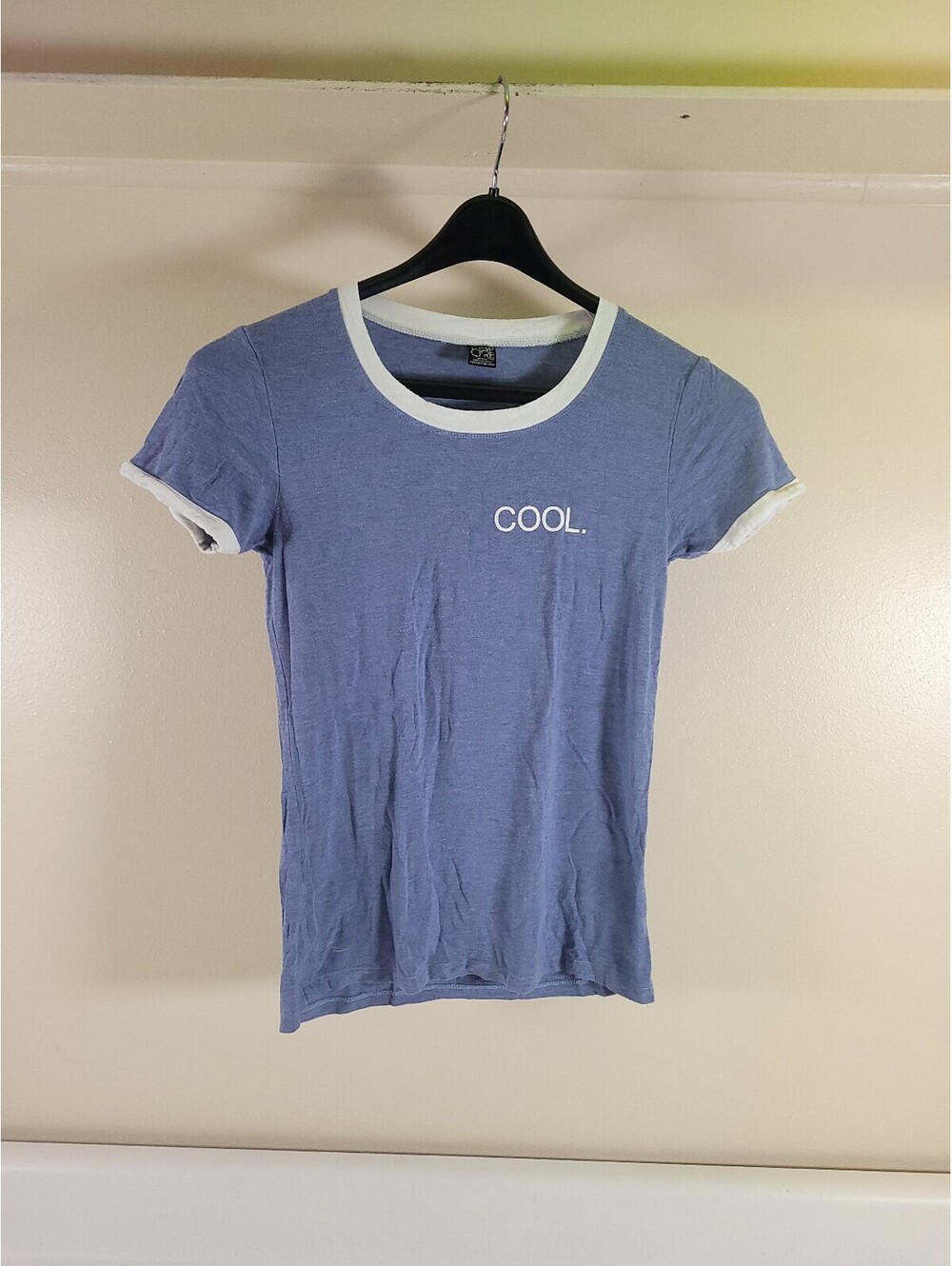Empyre T shirt small cool. graphic tee